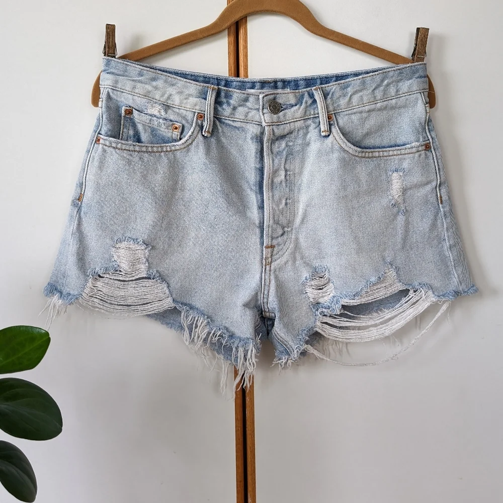 GRLFRND Helena Jean Shorts 28 High Rise Cut Off  Kiki Distressed